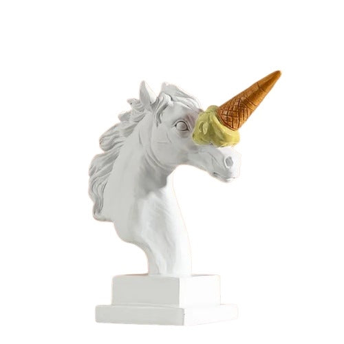 Resin Horse Bust w/ Gelato Temu
