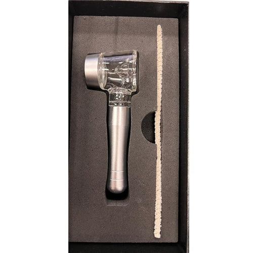 Glass/Metal Pipe w/ Pipe Cleaner Cig Corp